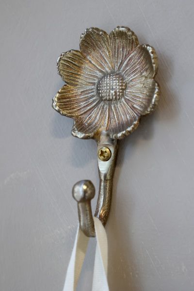 massief messing bloem wandhaak 11,5cm