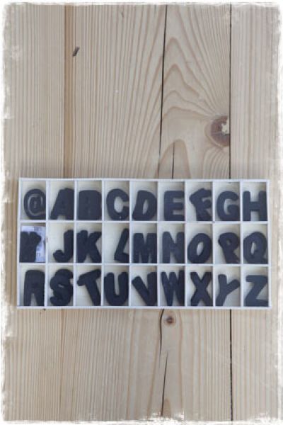 letters klein hout alfabet - zwart - janenjuup webwinkel brocante woonaccessoires