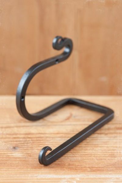 toiletrolhouder smeedijzer zwart 16cm