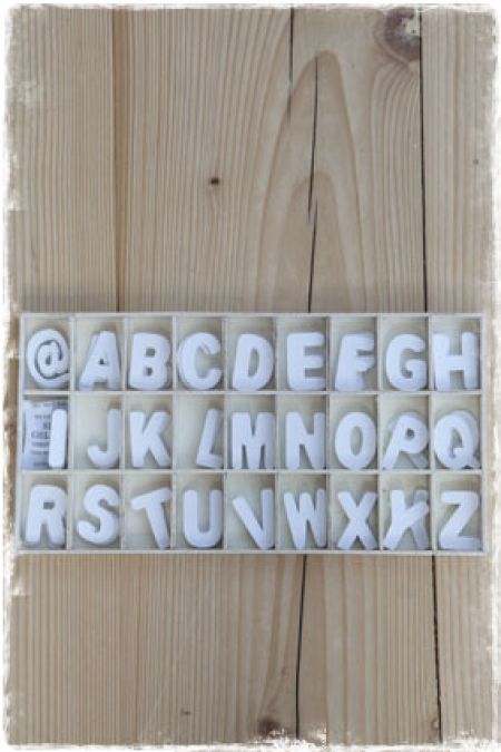 storting thema shampoo houten letters alfabet (3,5 cm hoog) naturel | Jan&Juup